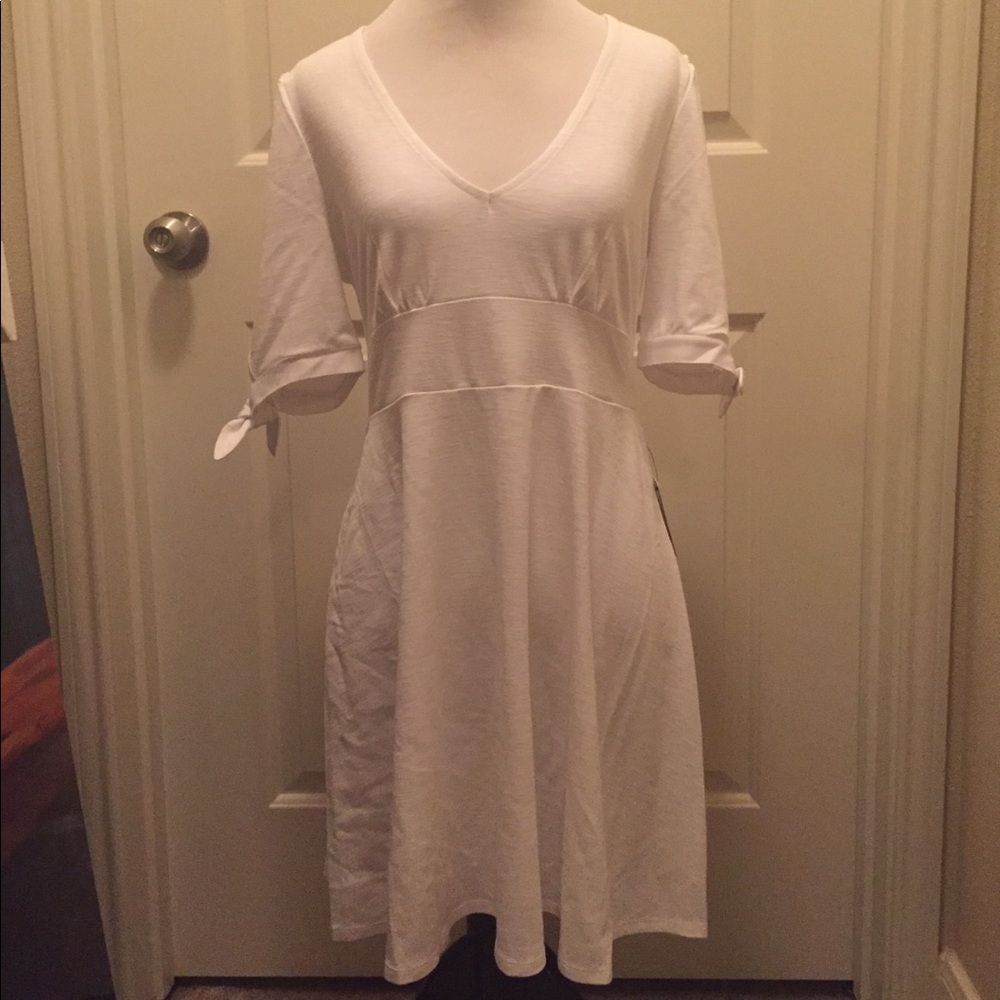 NWT Express White Dress Size M